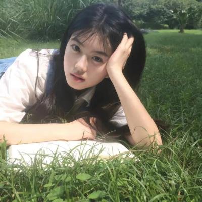 晚来不见星月